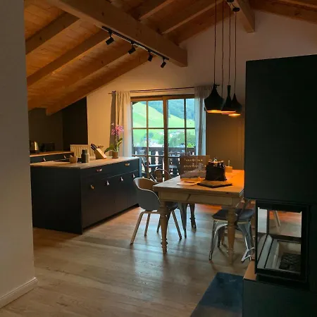 アパート Mountainhome Birringer マルクトシェレンベルク